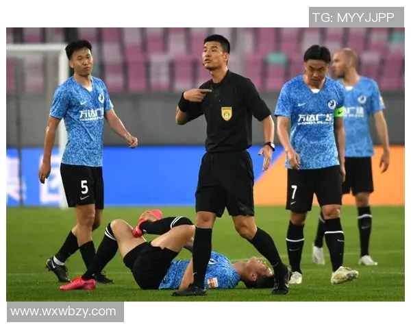 大连万达足球俱乐部奋勇争先助力中国足球崛起新篇章